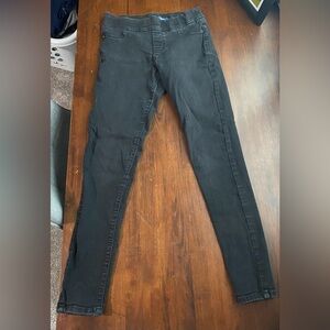 Black Old Navy Rockstar Jeggings (Size 2). Black/Very dark grey.